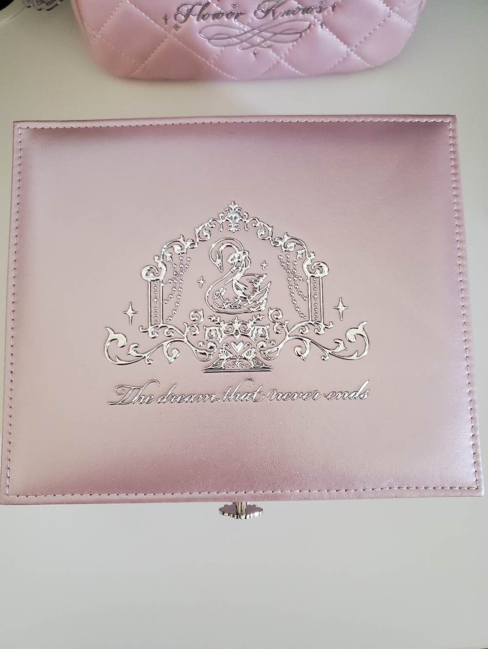Flower Knows 7th Anniversary Vanity Box